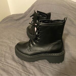 Wild fable platform combat boots